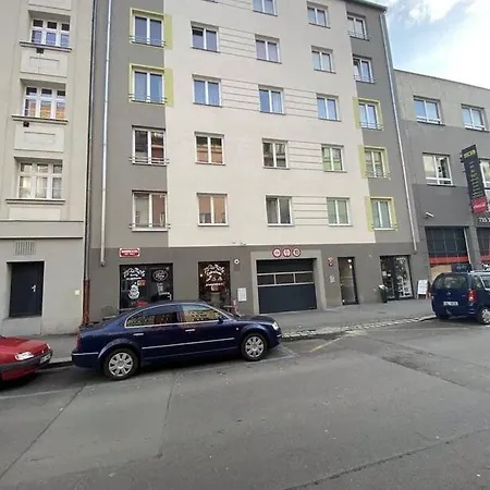 Apartmán / 10 Min From Center / O2 Arena